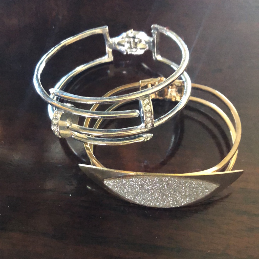 Bogo Hinged Bangles